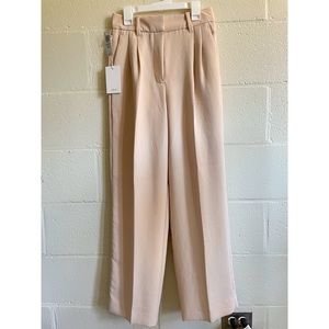 Aritzia Effortless Pant New w/ Tags Size 2